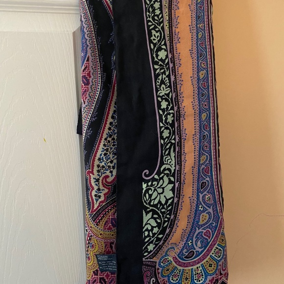 ETRO wool and silk scarf - Picture 2 of 5